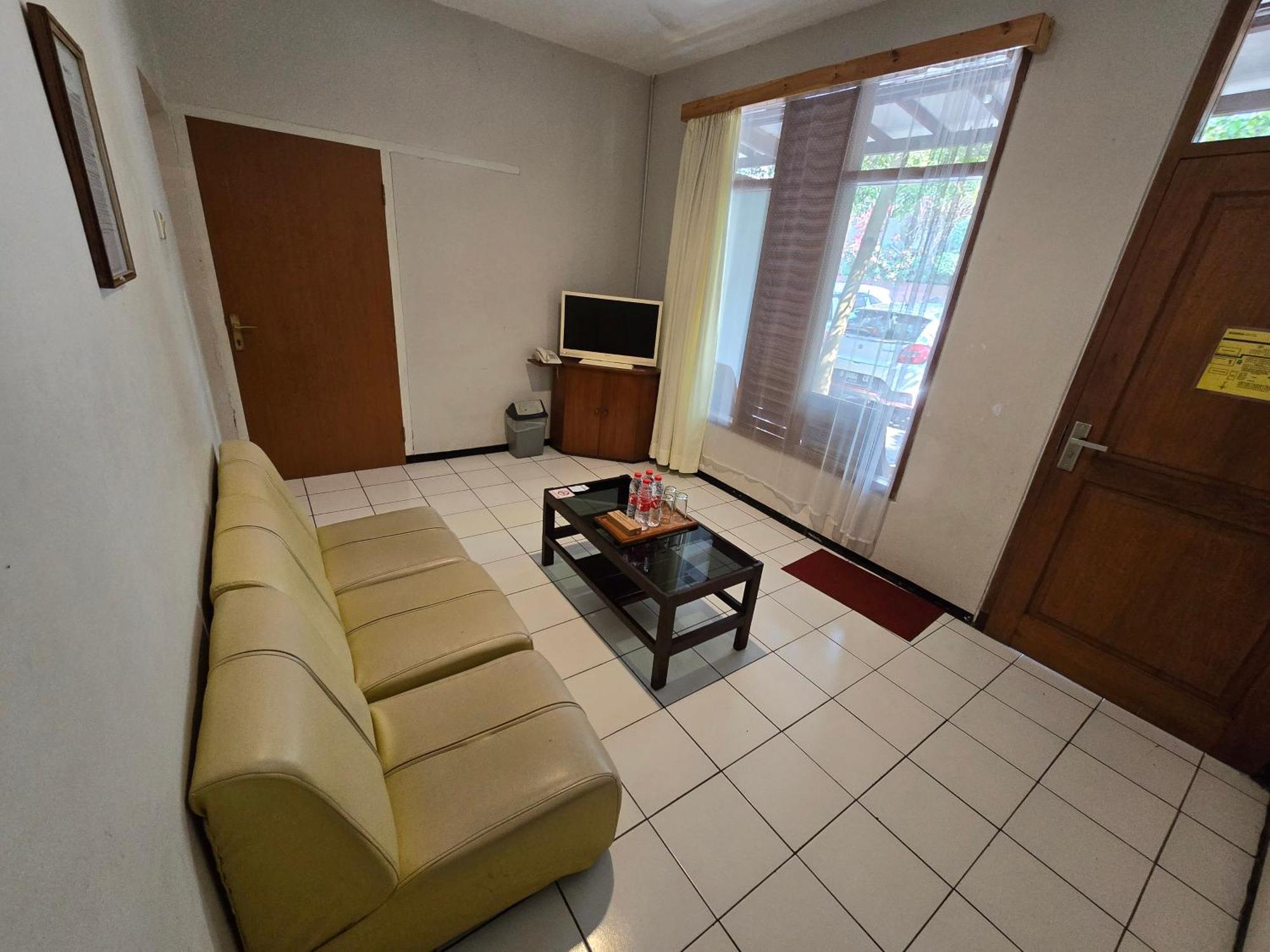 Kusma Hotel Bandungan Semarang Exterior foto